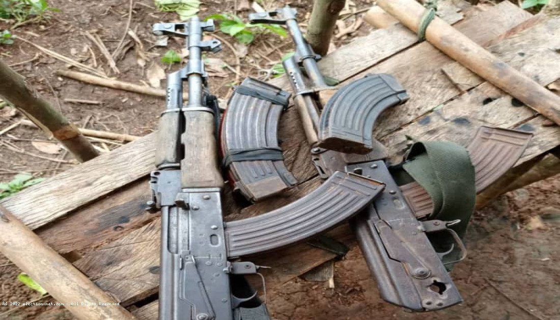 Nord-Kivu : 4 armes et autres effets militaires abandonnés dans une parcelle au nord de Goma