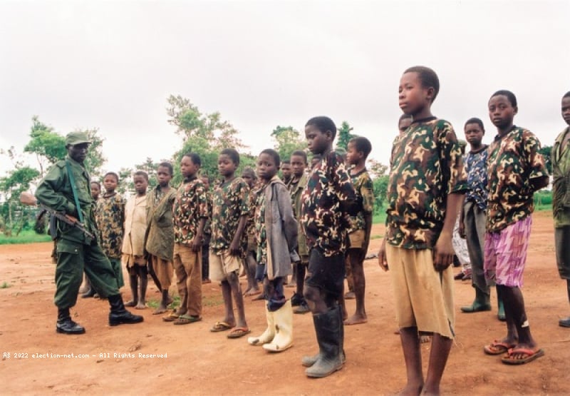 Guerre en RDC : plus de 370 000 enfants exposés au risque de recrutement forcé