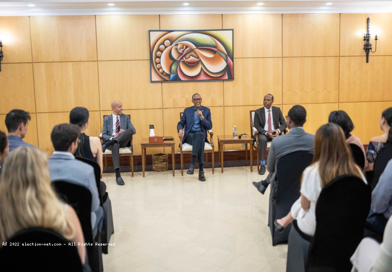 Rwanda : Paul Kagame reçoit des étudiants américains