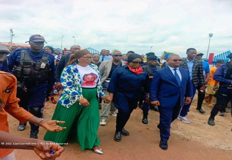 Kananga : la réforme constitutionnelle au centre de la mission de la vice-ministre Eugénie Tshiela