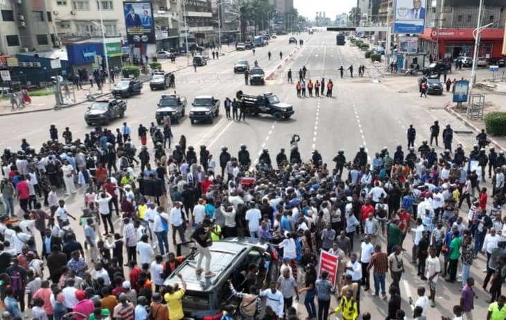Flash-Kinshasa : la situation dégénère au boulevard du 30 juin