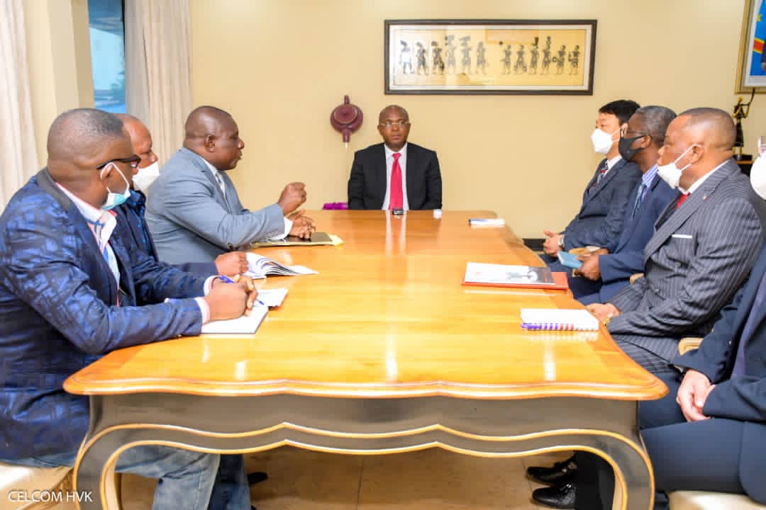 Kinshasa vers la signature d'un partenariat entre l'hôtel de ville et