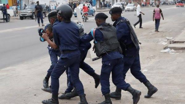 Kinshasa : 4 policiers blessés lors de la dissuasion du sit-in de l'opposition