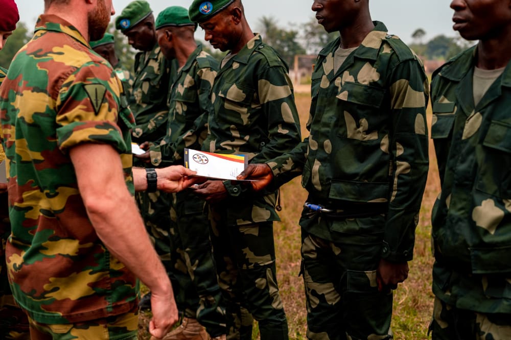 Partenariat militaire RDC - Belgique : remise de diplômes de formation aux instructeurs congolais à Kindu